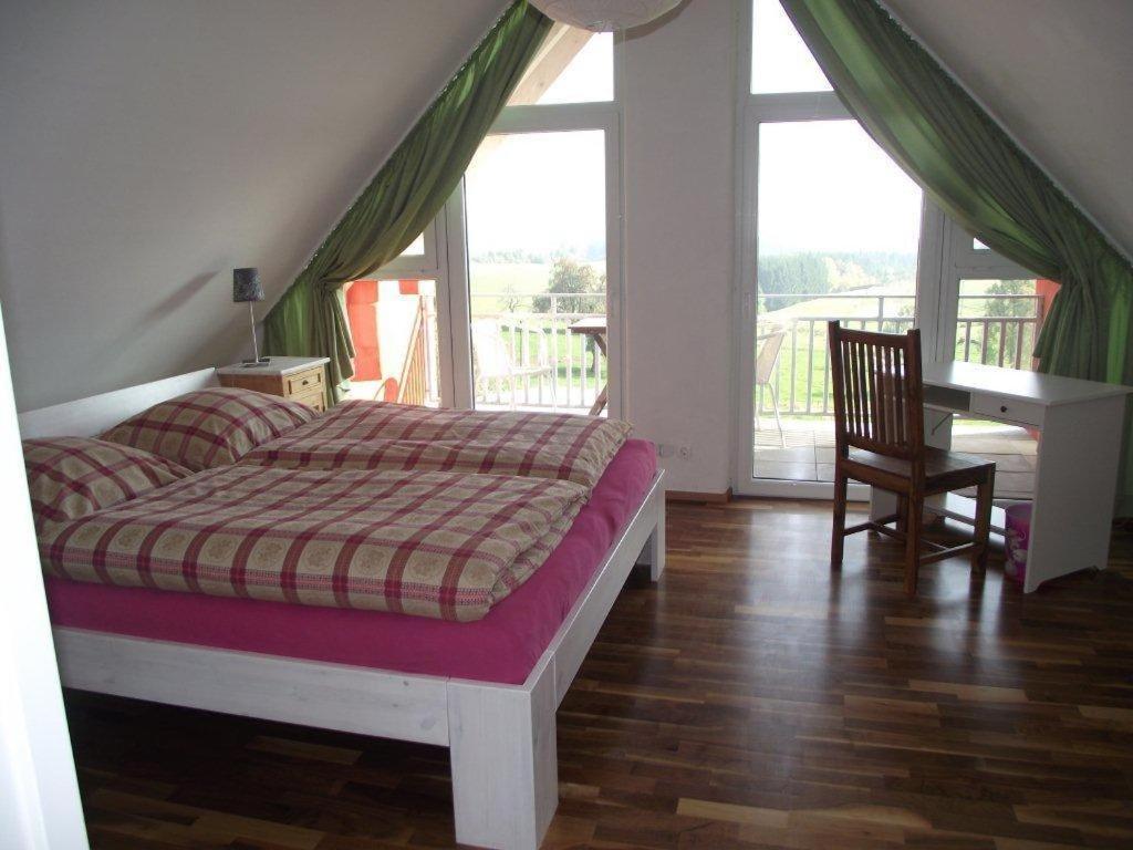 Wellnesshotel Schiesselhof Grafenhausen Δωμάτιο φωτογραφία